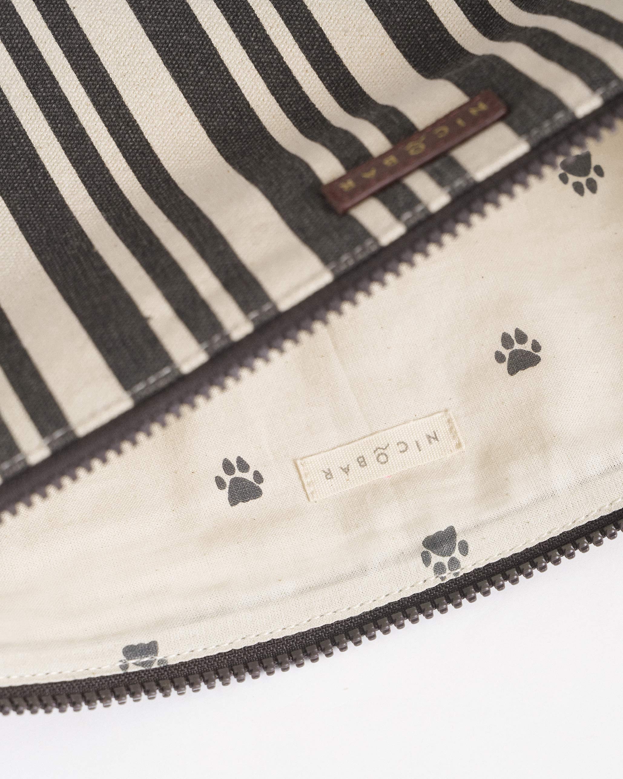 Berber Laptop Sleeve 13" - Charcoal Stripes - Image 4