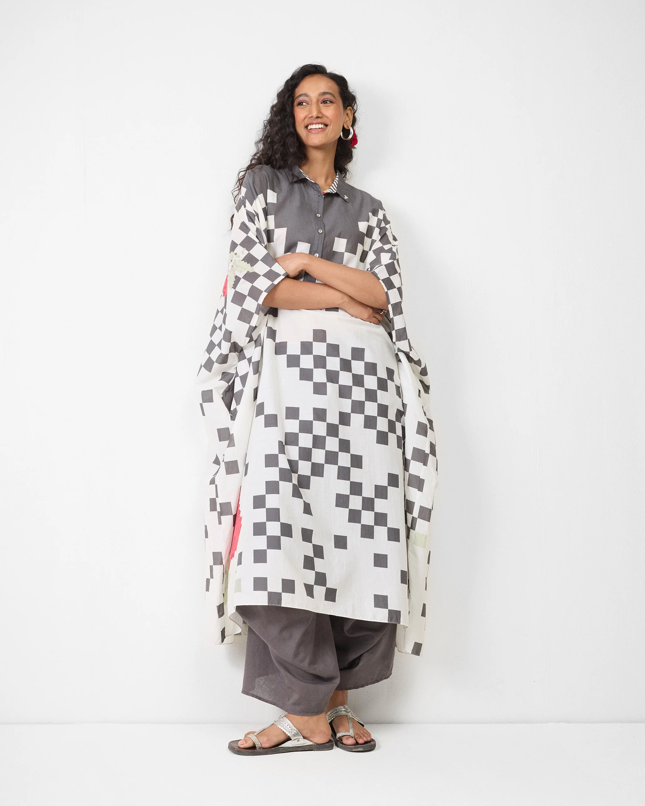 Collared Kaftan - Ivory & Charcoal Print