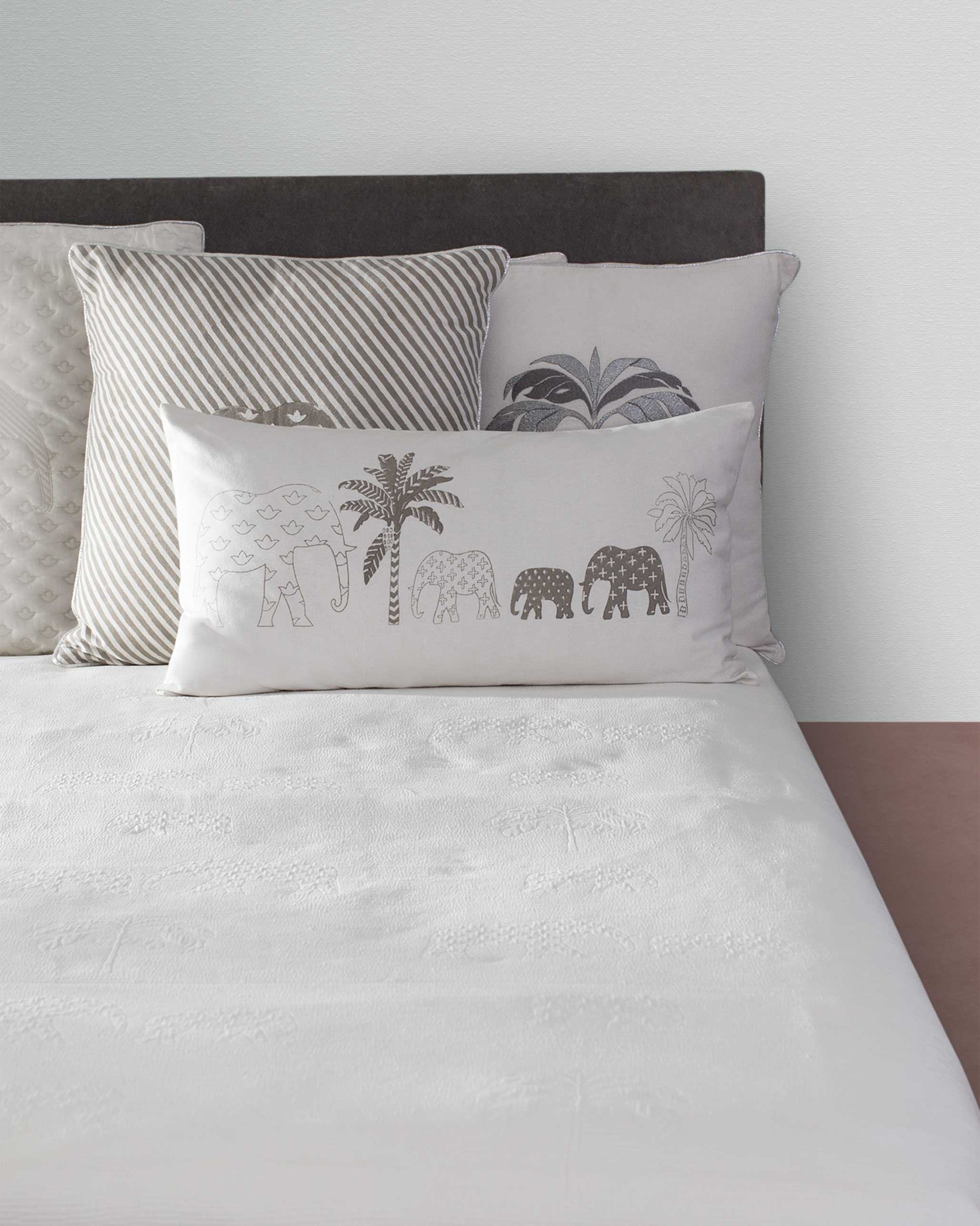 Colombo Ele Parade Pillow Cover - Image 2