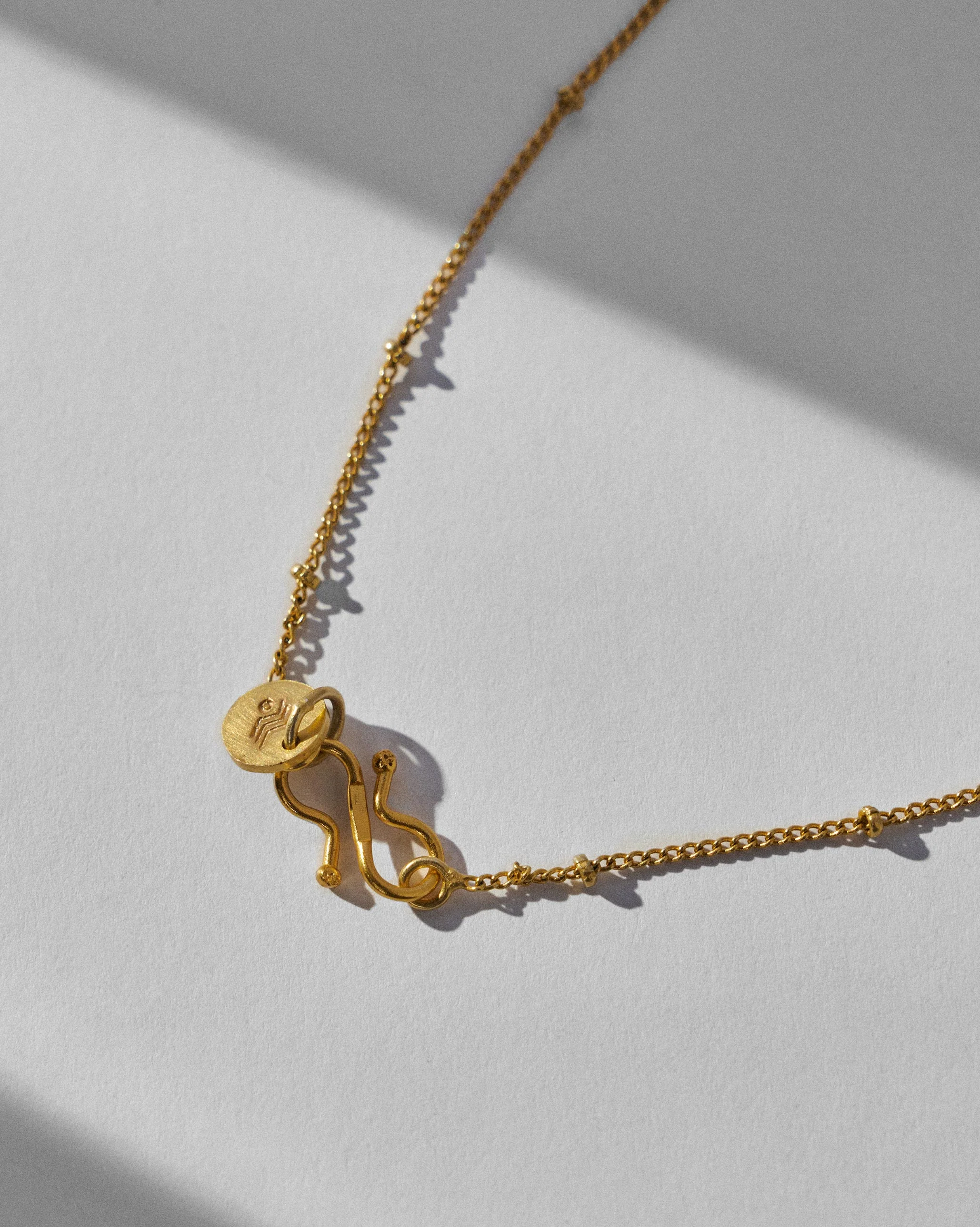 Frangi Charm with Chain - Gold - Image 4