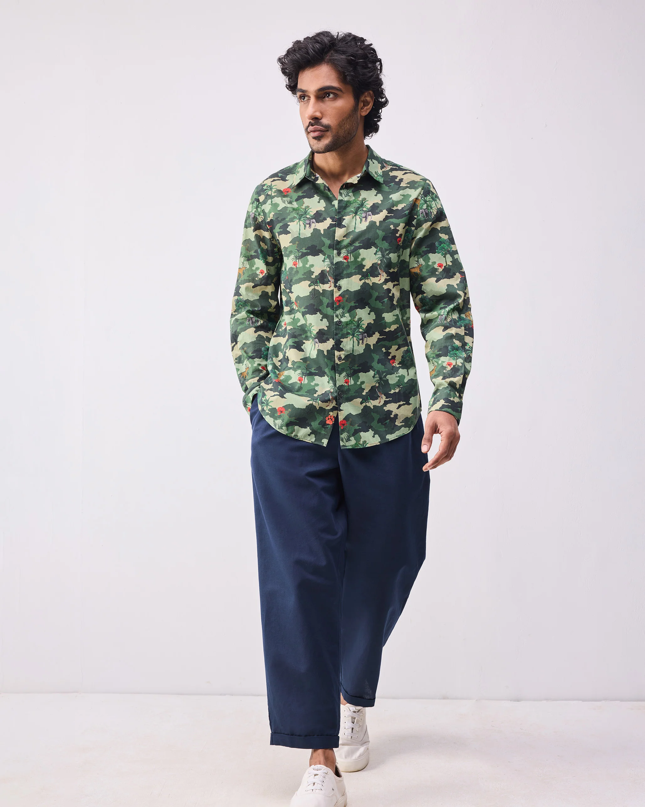 Hakuna Shirt - Dark Green Print - Image 6